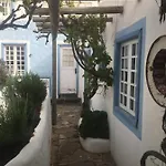 Brisas Complex, 104