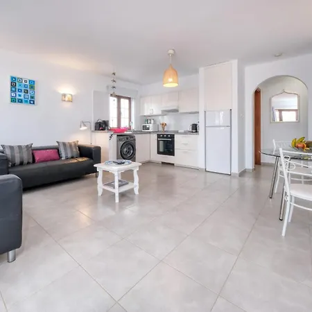 Brisas Complex, 104 Holiday home