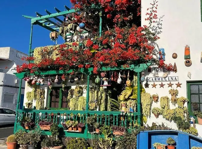 Brisas Complex, 104 *