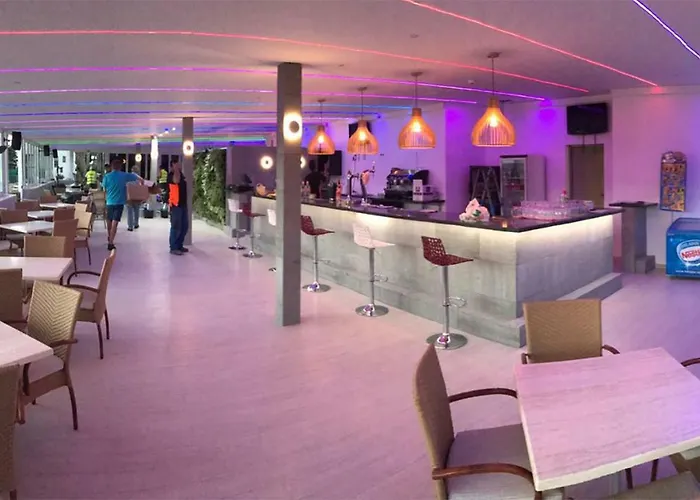 Brisas Complex, 104 Dom wakacyjny *